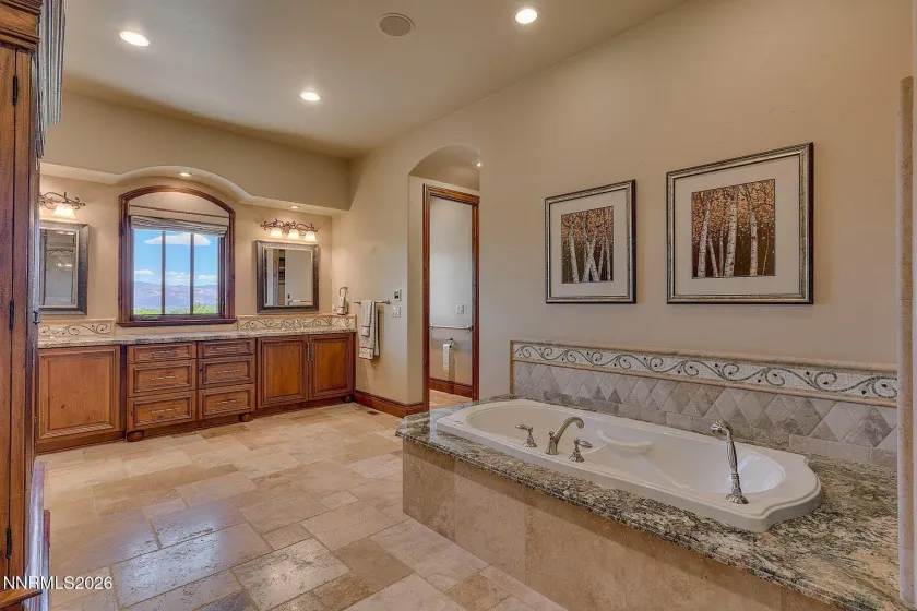 2505 Faretto, Reno, Nevada 89511, 3 Bedrooms Bedrooms, ,6 BathroomsBathrooms,Residential,Residential,Faretto,0,260012391
