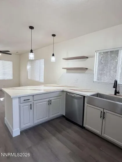 1016 Prater, Sparks, Nevada 89431, 2 Bedrooms Bedrooms, ,2 BathroomsBathrooms,Residential,Residential,Prater,0,260012394