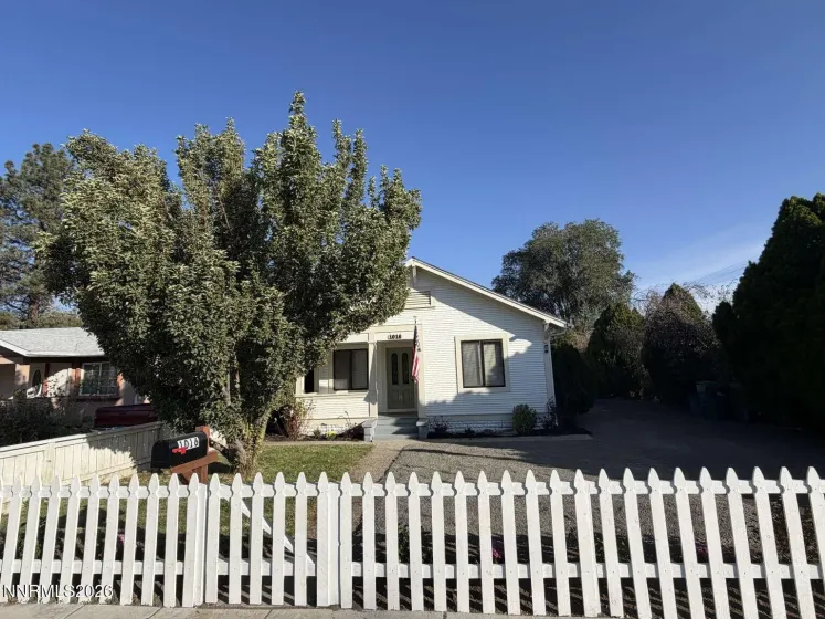 1016 Prater, Sparks, Nevada 89431, 2 Bedrooms Bedrooms, ,2 BathroomsBathrooms,Residential,Residential,Prater,0,260012394