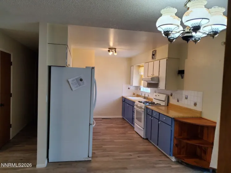 135 Ash, Hawthorne, Nevada 89415, 3 Bedrooms Bedrooms, ,1 BathroomBathrooms,Residential,Residential,Ash,0,260012395