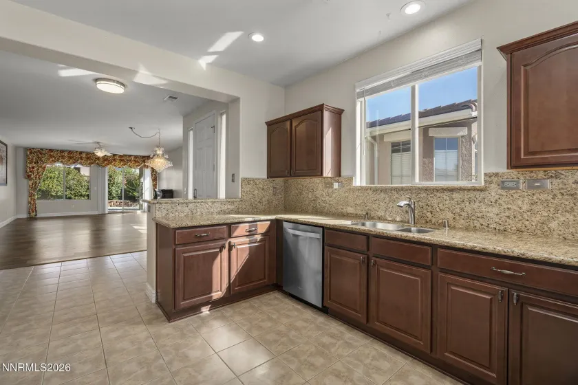 1940 Cosenza, Sparks, Nevada 89434, 2 Bedrooms Bedrooms, ,2 BathroomsBathrooms,Residential,Residential,Cosenza,0,260012396