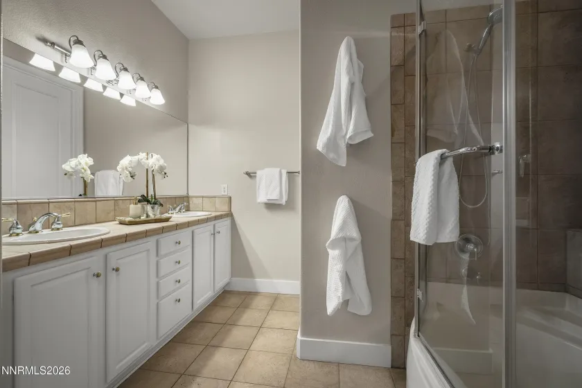 9900 Wilbur May, Reno, Nevada 89521, 2 Bedrooms Bedrooms, ,2 BathroomsBathrooms,Residential,Residential,Wilbur May,0,260012398