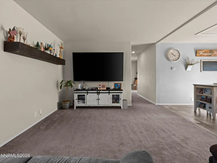 15360 Tuxon, Reno, Nevada 89521, 3 Bedrooms Bedrooms, ,2 BathroomsBathrooms,Residential,Residential,Tuxon,0,260012399