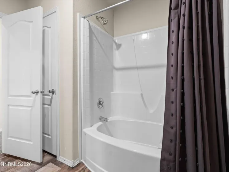 15360 Tuxon, Reno, Nevada 89521, 3 Bedrooms Bedrooms, ,2 BathroomsBathrooms,Residential,Residential,Tuxon,0,260012399