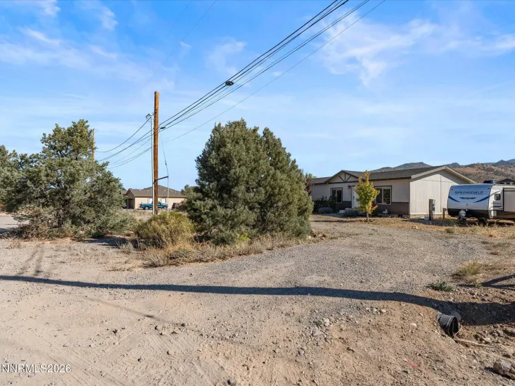 15360 Tuxon, Reno, Nevada 89521, 3 Bedrooms Bedrooms, ,2 BathroomsBathrooms,Residential,Residential,Tuxon,0,260012399