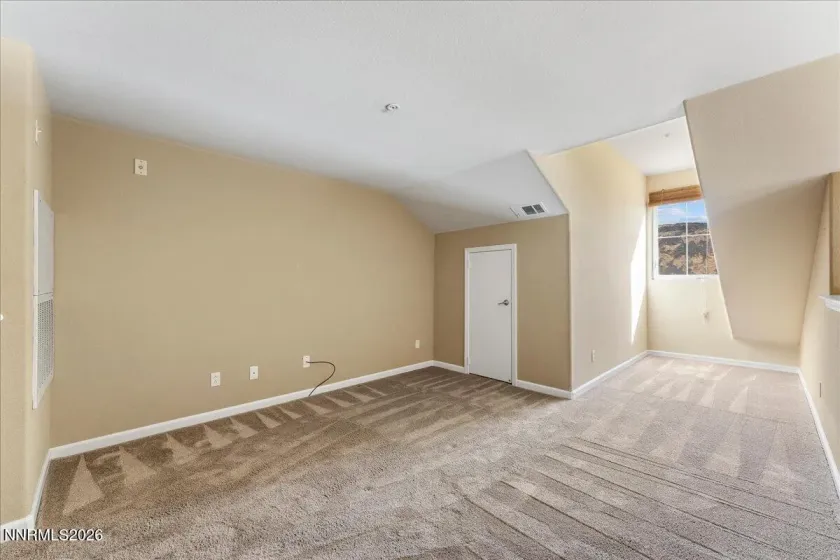 9050 Double R, Reno, Nevada 89521, 2 Bedrooms Bedrooms, ,2 BathroomsBathrooms,Residential,Residential,Double R,0,260012401