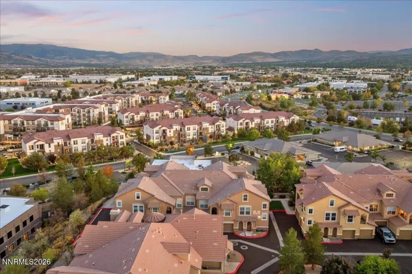 9050 Double R, Reno, Nevada 89521, 2 Bedrooms Bedrooms, ,2 BathroomsBathrooms,Residential,Residential,Double R,0,260012401