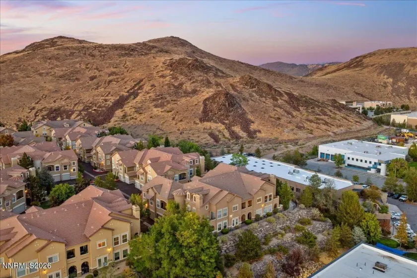 9050 Double R, Reno, Nevada 89521, 2 Bedrooms Bedrooms, ,2 BathroomsBathrooms,Residential,Residential,Double R,0,260012401