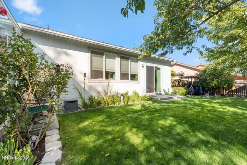 1093 Rolling Hills, Carson City, Nevada 89706, 3 Bedrooms Bedrooms, ,2 BathroomsBathrooms,Residential,Residential,Rolling Hills,0,260012402