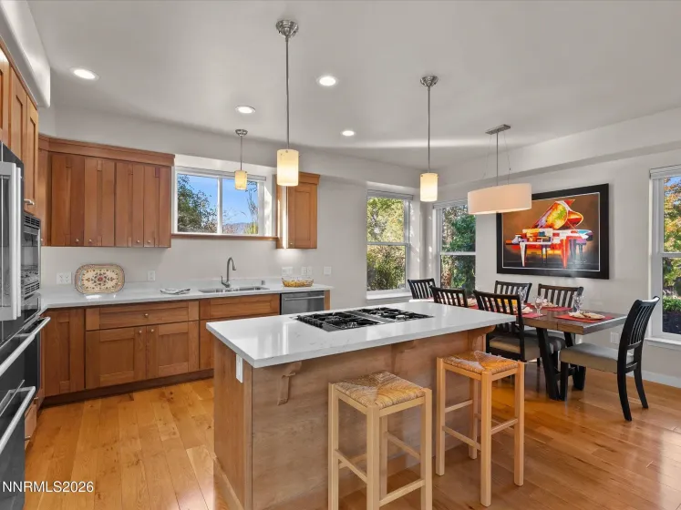 3298 Thornhill, Reno, Nevada 89509, 3 Bedrooms Bedrooms, ,4 BathroomsBathrooms,Residential,Residential,Thornhill,0,260012404