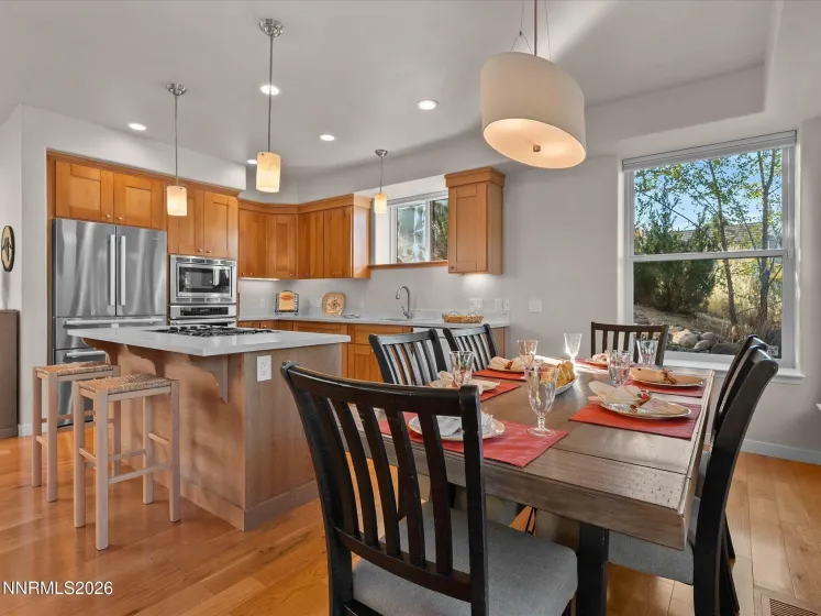 3298 Thornhill, Reno, Nevada 89509, 3 Bedrooms Bedrooms, ,4 BathroomsBathrooms,Residential,Residential,Thornhill,0,260012404
