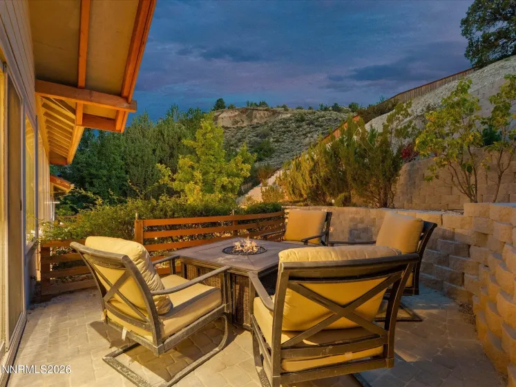 3298 Thornhill, Reno, Nevada 89509, 3 Bedrooms Bedrooms, ,4 BathroomsBathrooms,Residential,Residential,Thornhill,0,260012404