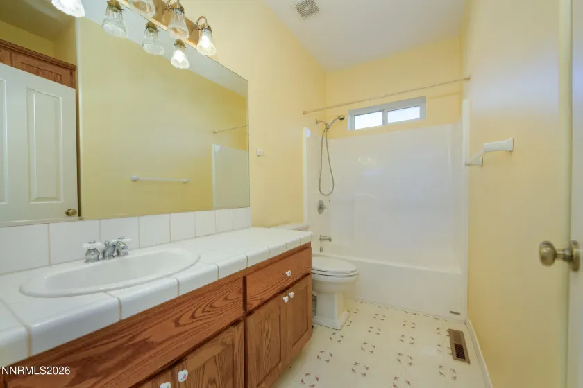 237 Laura Springs, Gardnerville, Nevada 89460, 3 Bedrooms Bedrooms, ,2 BathroomsBathrooms,Residential,Residential,Laura Springs,0,260012414