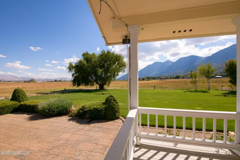 237 Laura Springs, Gardnerville, Nevada 89460, 3 Bedrooms Bedrooms, ,2 BathroomsBathrooms,Residential,Residential,Laura Springs,0,260012414