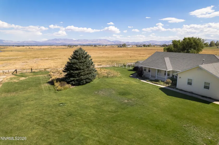 237 Laura Springs, Gardnerville, Nevada 89460, 3 Bedrooms Bedrooms, ,2 BathroomsBathrooms,Residential,Residential,Laura Springs,0,260012414