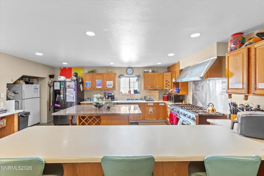 1369 Faland, Reno, Nevada 89503, 9 Bedrooms Bedrooms, ,6 BathroomsBathrooms,Residential,Residential,Faland,0,260012416