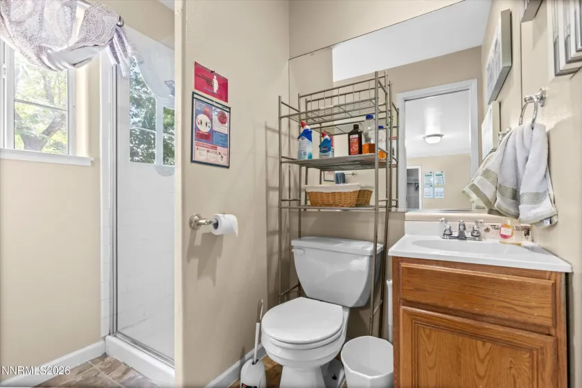 1369 Faland, Reno, Nevada 89503, 9 Bedrooms Bedrooms, ,6 BathroomsBathrooms,Residential,Residential,Faland,0,260012416