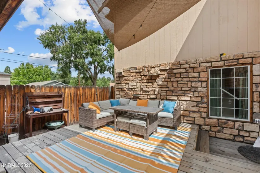 1369 Faland, Reno, Nevada 89503, 9 Bedrooms Bedrooms, ,6 BathroomsBathrooms,Residential,Residential,Faland,0,260012416