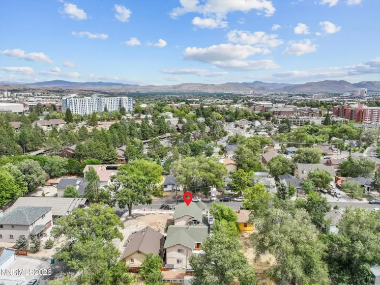 1369 Faland, Reno, Nevada 89503, 9 Bedrooms Bedrooms, ,6 BathroomsBathrooms,Residential,Residential,Faland,0,260012416
