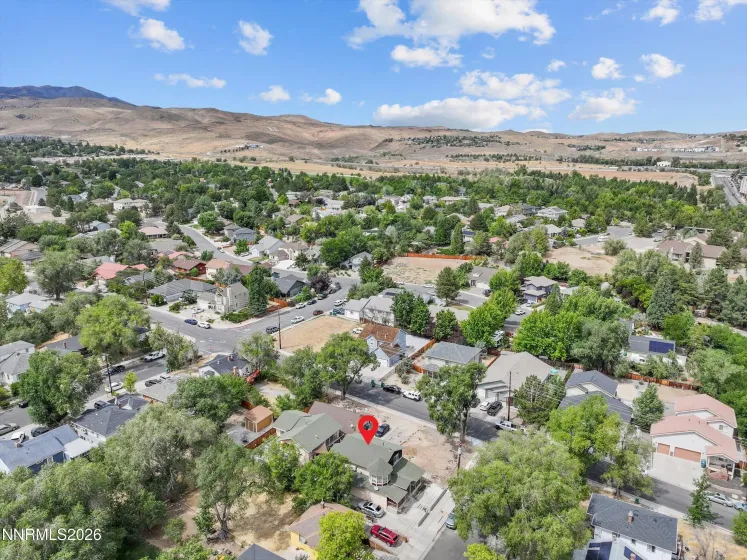 1369 Faland, Reno, Nevada 89503, 9 Bedrooms Bedrooms, ,6 BathroomsBathrooms,Residential,Residential,Faland,0,260012416