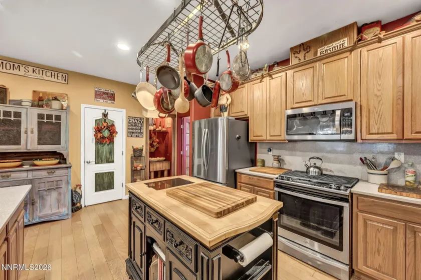2348 Copper Springs, Reno, Nevada 89521, 4 Bedrooms Bedrooms, ,2 BathroomsBathrooms,Residential,Residential,Copper Springs,0,260012387