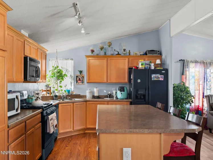 118 Ave De La Bleu De Clair, Sparks, Nevada 89434, 2 Bedrooms Bedrooms, ,2 BathroomsBathrooms,Residential,Residential,Ave De La Bleu De Clair,0,260012425