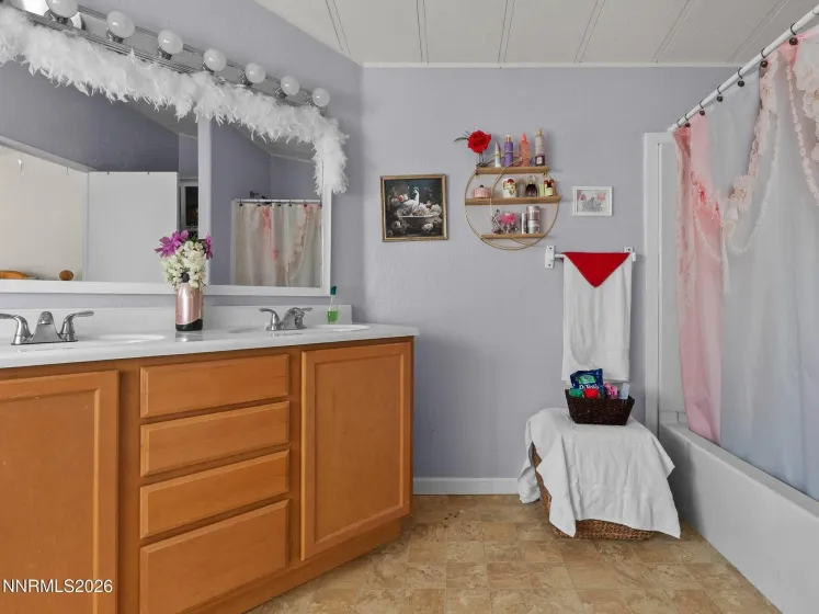 118 Ave De La Bleu De Clair, Sparks, Nevada 89434, 2 Bedrooms Bedrooms, ,2 BathroomsBathrooms,Residential,Residential,Ave De La Bleu De Clair,0,260012425