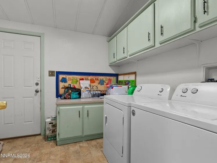 118 Ave De La Bleu De Clair, Sparks, Nevada 89434, 2 Bedrooms Bedrooms, ,2 BathroomsBathrooms,Residential,Residential,Ave De La Bleu De Clair,0,260012425
