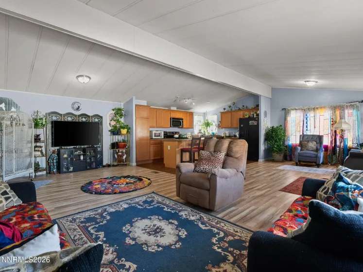 118 Ave De La Bleu De Clair, Sparks, Nevada 89434, 2 Bedrooms Bedrooms, ,2 BathroomsBathrooms,Residential,Residential,Ave De La Bleu De Clair,0,260012425