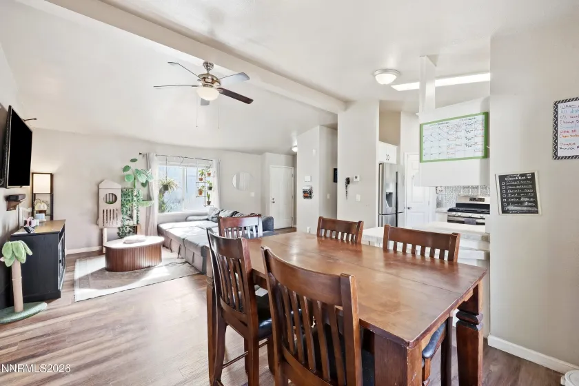 257 Ave De La D'Emerald, Sparks, Nevada 89434, 3 Bedrooms Bedrooms, ,2 BathroomsBathrooms,Residential,Residential,Ave De La D'Emerald,0,260012428