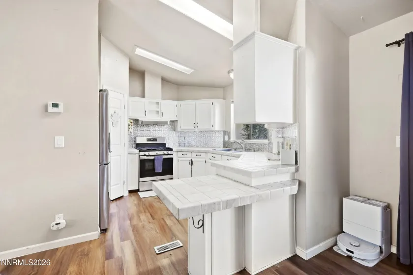 257 Ave De La D'Emerald, Sparks, Nevada 89434, 3 Bedrooms Bedrooms, ,2 BathroomsBathrooms,Residential,Residential,Ave De La D'Emerald,0,260012428
