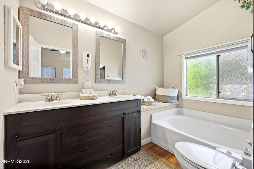 257 Ave De La D'Emerald, Sparks, Nevada 89434, 3 Bedrooms Bedrooms, ,2 BathroomsBathrooms,Residential,Residential,Ave De La D'Emerald,0,260012428