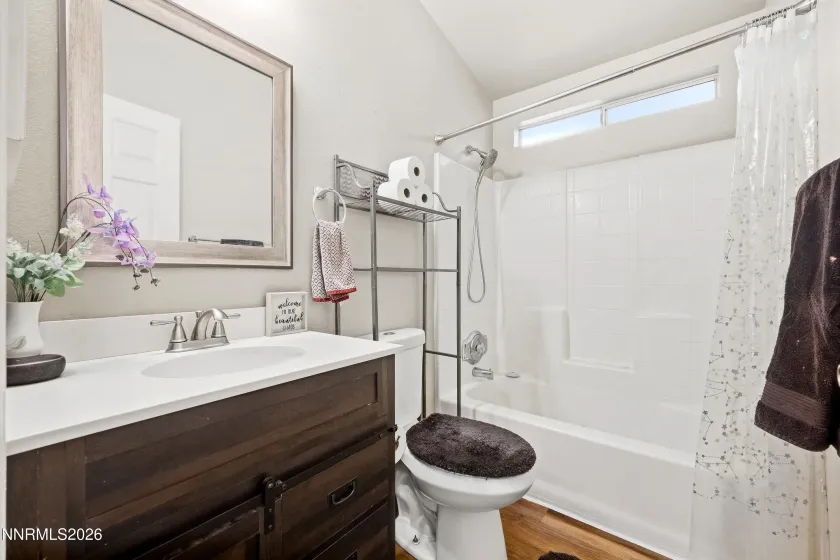 257 Ave De La D'Emerald, Sparks, Nevada 89434, 3 Bedrooms Bedrooms, ,2 BathroomsBathrooms,Residential,Residential,Ave De La D'Emerald,0,260012428
