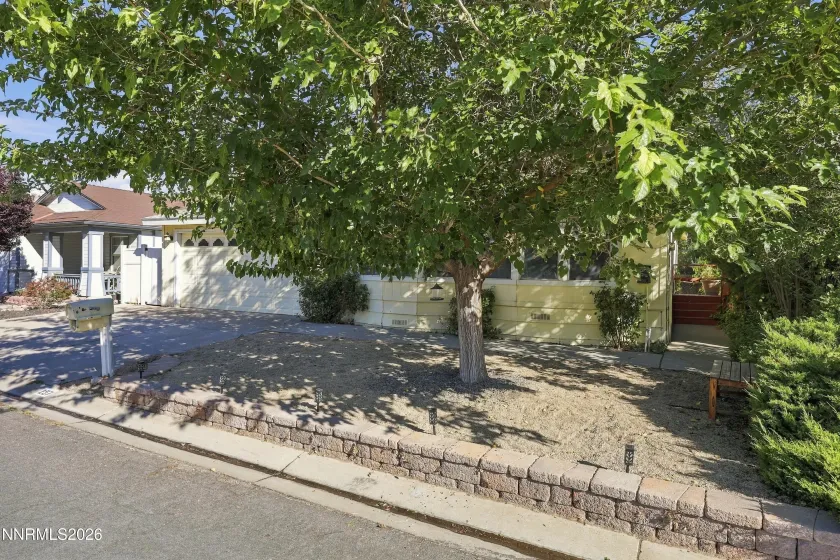 257 Ave De La D'Emerald, Sparks, Nevada 89434, 3 Bedrooms Bedrooms, ,2 BathroomsBathrooms,Residential,Residential,Ave De La D'Emerald,0,260012428
