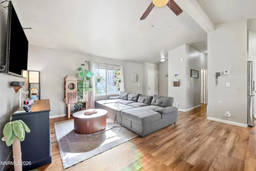 257 Ave De La D'Emerald, Sparks, Nevada 89434, 3 Bedrooms Bedrooms, ,2 BathroomsBathrooms,Residential,Residential,Ave De La D'Emerald,0,260012428