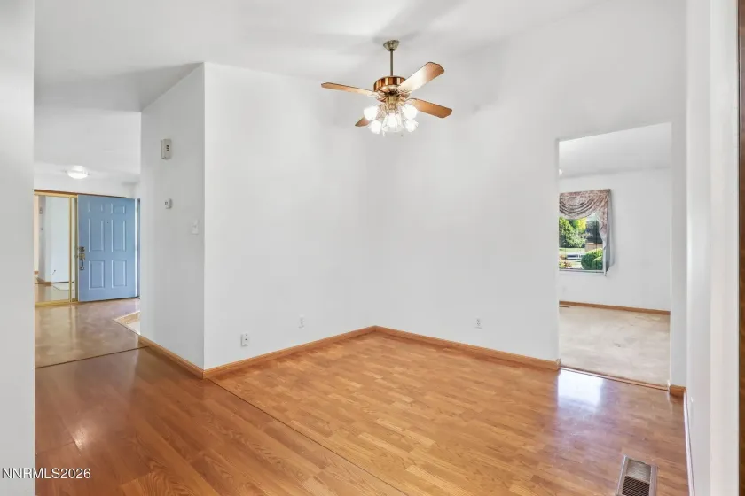 1972 Wabash, Sparks, Nevada 89434, 4 Bedrooms Bedrooms, ,2 BathroomsBathrooms,Residential,Residential,Wabash,0,260012430
