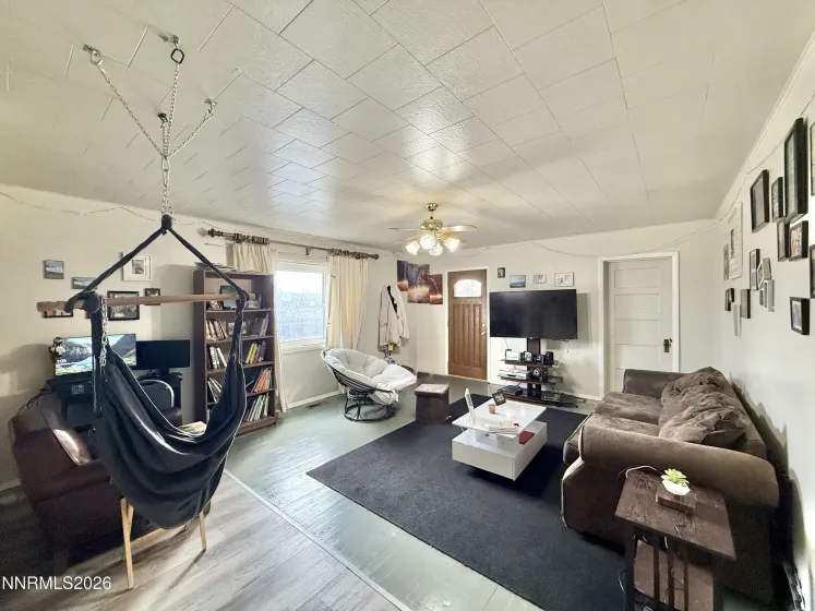 68 5th, Battle Mountain, Nevada 89820, 3 Bedrooms Bedrooms, ,1 BathroomBathrooms,Residential,Residential,5th,0,260012431