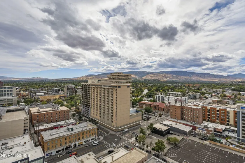 255 Sierra, Reno, Nevada 89501, 2 Bedrooms Bedrooms, ,2 BathroomsBathrooms,Residential,Residential,Sierra,0,260012432