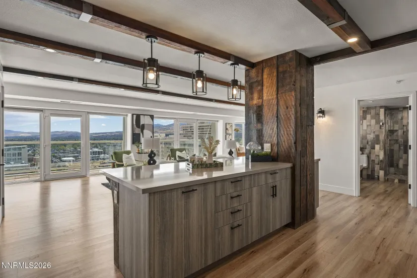 255 Sierra, Reno, Nevada 89501, 2 Bedrooms Bedrooms, ,2 BathroomsBathrooms,Residential,Residential,Sierra,0,260012432