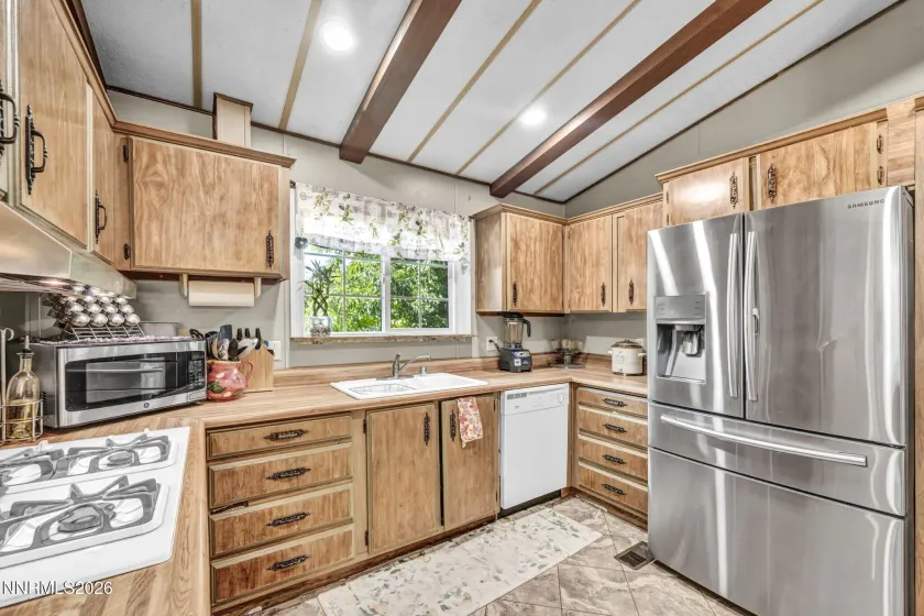 924 Loyola, Carson City, Nevada 89705, 3 Bedrooms Bedrooms, ,2 BathroomsBathrooms,Residential,Residential,Loyola,0,260012434
