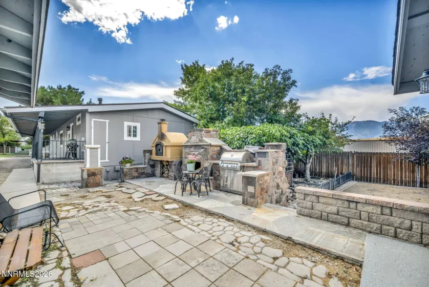 924 Loyola, Carson City, Nevada 89705, 3 Bedrooms Bedrooms, ,2 BathroomsBathrooms,Residential,Residential,Loyola,0,260012434