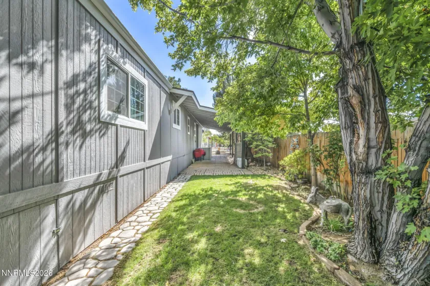 924 Loyola, Carson City, Nevada 89705, 3 Bedrooms Bedrooms, ,2 BathroomsBathrooms,Residential,Residential,Loyola,0,260012434