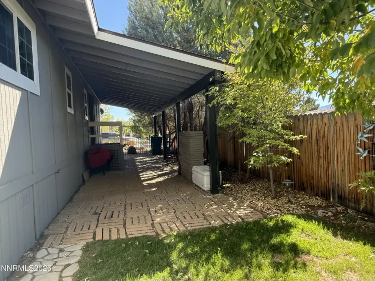924 Loyola, Carson City, Nevada 89705, 3 Bedrooms Bedrooms, ,2 BathroomsBathrooms,Residential,Residential,Loyola,0,260012434
