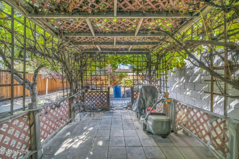 924 Loyola, Carson City, Nevada 89705, 3 Bedrooms Bedrooms, ,2 BathroomsBathrooms,Residential,Residential,Loyola,0,260012434