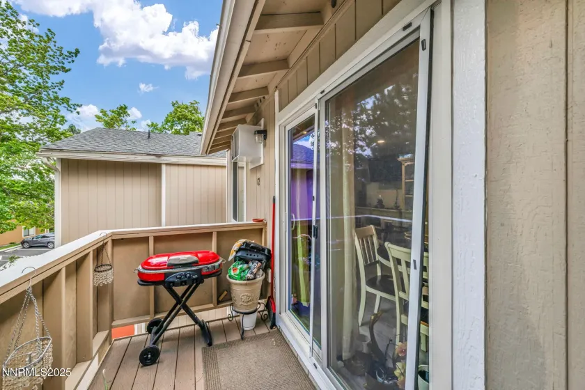 3865 Leonesio, Reno, Nevada 89512, 2 Bedrooms Bedrooms, ,1 BathroomBathrooms,Residential,Residential,Leonesio,0,260012437