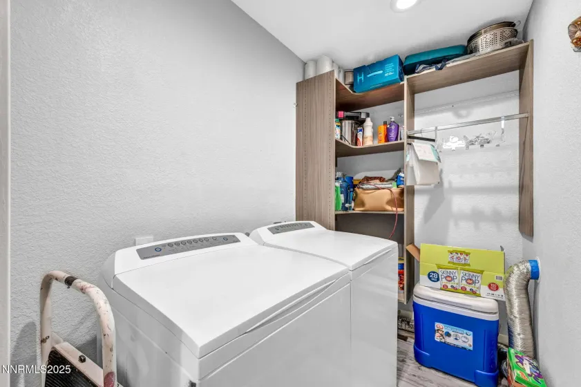 3865 Leonesio, Reno, Nevada 89512, 2 Bedrooms Bedrooms, ,1 BathroomBathrooms,Residential,Residential,Leonesio,0,260012437
