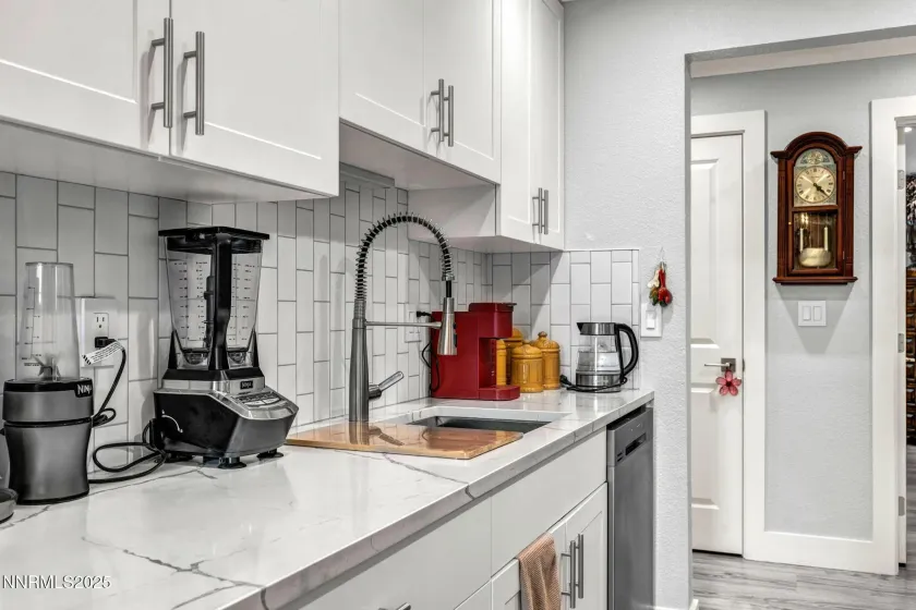 3865 Leonesio, Reno, Nevada 89512, 2 Bedrooms Bedrooms, ,1 BathroomBathrooms,Residential,Residential,Leonesio,0,260012437
