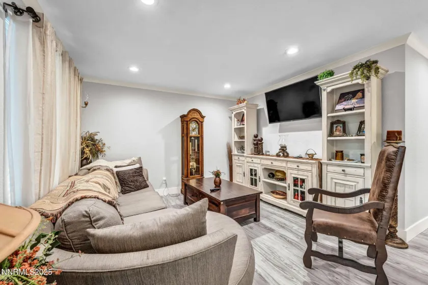3865 Leonesio, Reno, Nevada 89512, 2 Bedrooms Bedrooms, ,1 BathroomBathrooms,Residential,Residential,Leonesio,0,260012437