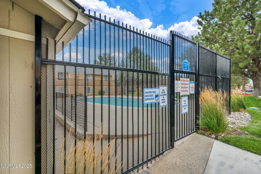 3865 Leonesio, Reno, Nevada 89512, 2 Bedrooms Bedrooms, ,1 BathroomBathrooms,Residential,Residential,Leonesio,0,260012437