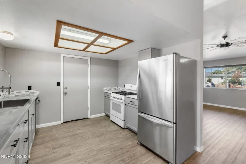 1006 Opal, Fernley, Nevada 89408, 3 Bedrooms Bedrooms, ,2 BathroomsBathrooms,Residential,Residential,Opal,0,260012439